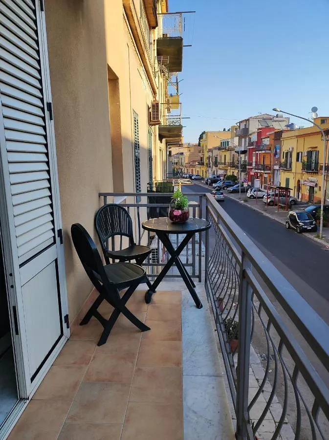 Hotel La Dimora Dei Corsari Palermo 0*,  Italien